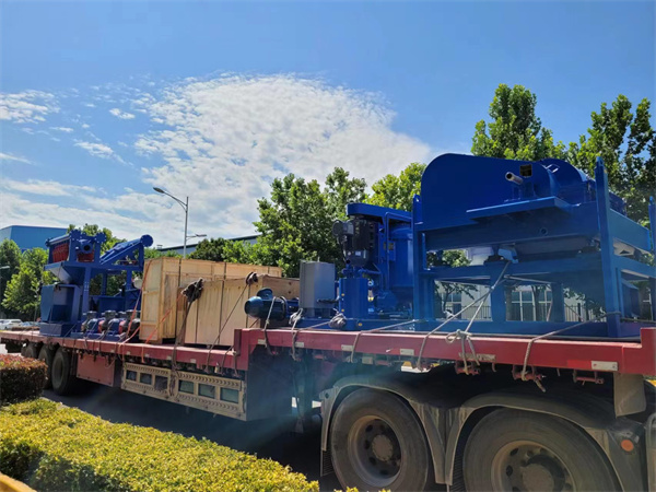 科迅7000米軌道鉆機(jī)罐面固控設(shè)備發(fā)往哈薩克斯坦項(xiàng)目現(xiàn)場