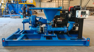 <b>科迅機(jī)械車載式柴油驅(qū)動(dòng)混漿裝置出口新西蘭，助力非開(kāi)挖鉆井技術(shù)全球拓展！</b>