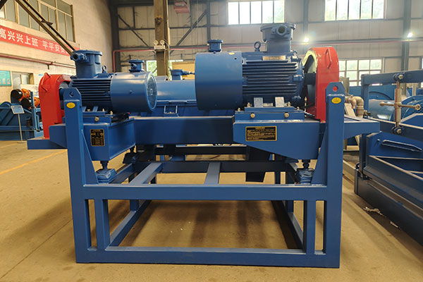 科迅機(jī)械臥式螺旋卸料沉降離心機(jī) 科迅機(jī)械臥式螺旋卸料沉降離心機(jī)